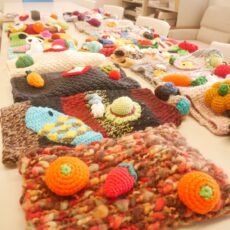 今年も認知症マフをご寄贈いただきました